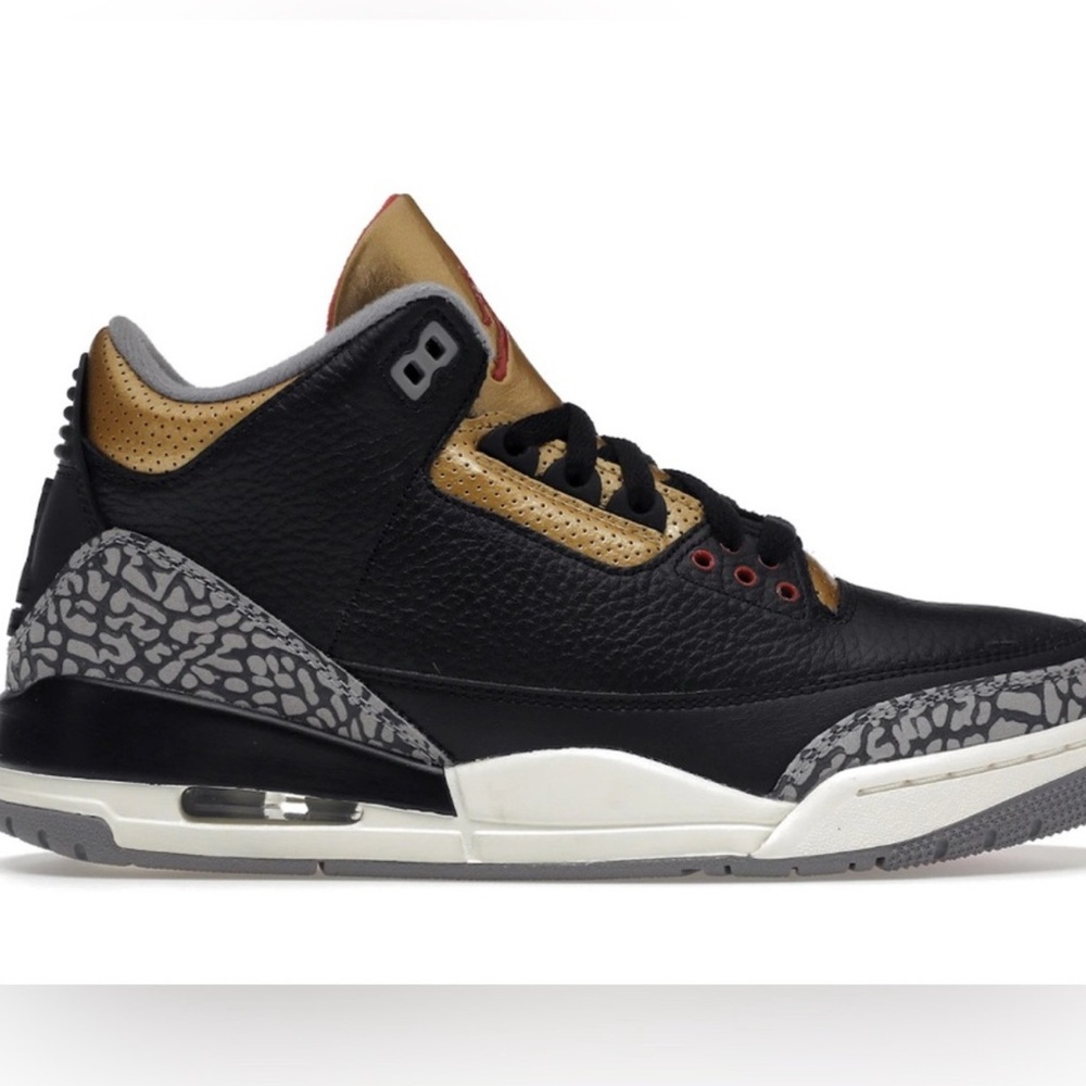 Jordan 3 Retro
Black Cement Gold (Women's)
Size 9.5